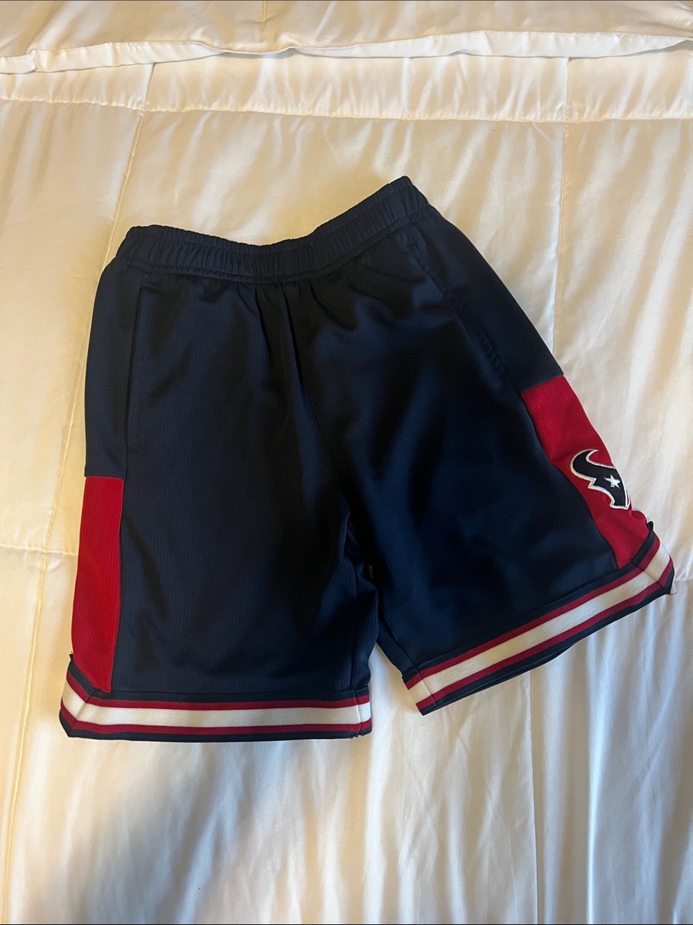 NFL Team Apparel Navy Kids' Elastic Waist Shorts